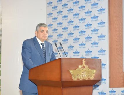 الفريق أسامة ربيع: قناة السويس ملك للمصريين ولا مساس بأصول الهيئة وفقا  للدستور