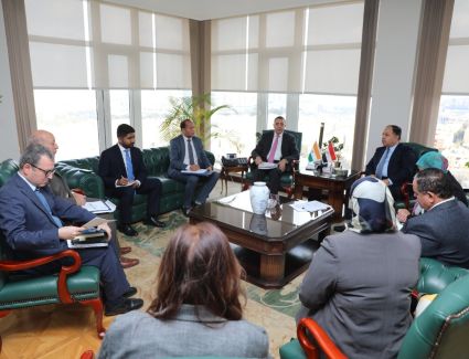 وزير المالية خلال لقائه بالسفير الهندي: لدينا فرص استثمارية واعدة ترتكز على بنية أساسية متطورة 