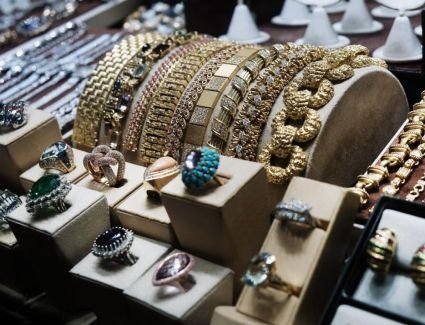 تعرف علي أسعار الذهب اليوم 1 يناير 2023