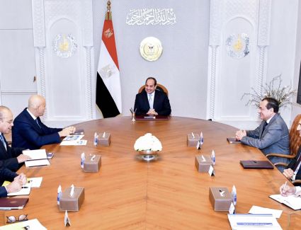 الرئيس السيسي يستقبل السيد كلاوديو ديسكالزي الرئيس التنفيذي لشركة " إيني الإيطالية "