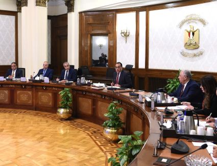 مدبولي يستعرض سبل توفير الزيوت الخام محلياً لسد الفجوة والحد من الاستيراد