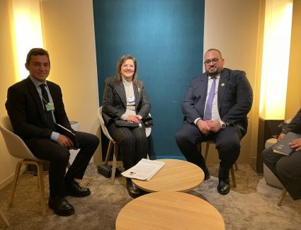 وزيرة التخطيط تبحث مع وزير الاقتصاد والتخطيط السعودي سبل التعاون المشترك