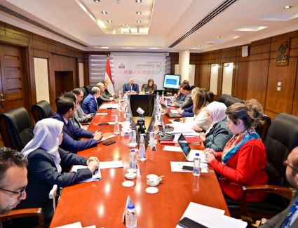 وزيرا التخطيط والري يناقشان الخطة الاستثمارية للوزارة للعام المالي القادم 2023