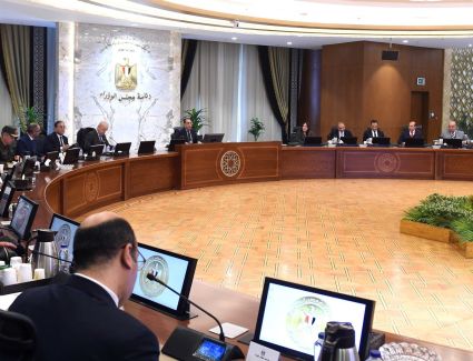 رئيس الوزراء يتابع الموقف التنفيذى للمبادرة الرئاسية لتطوير الريف المصري "حياة كريمة" 