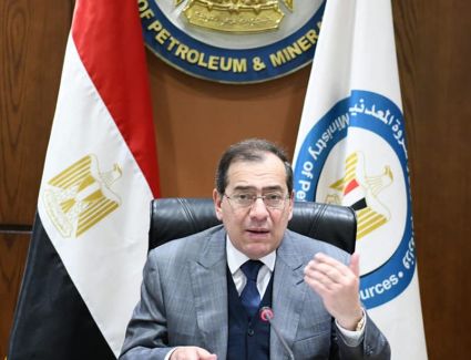 الملا: تحويل السيارات للغاز الطبيعي وفر أكثر من مليون طن وقود سائل خلال 2022