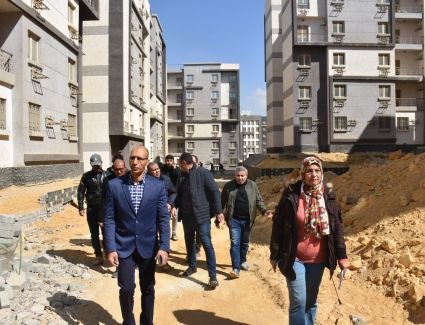 بالصور.. رئيس جهاز مدينة القاهرة الجديدة يواصل جولاته التفقدية لمتابعة سير العمل بالمشروعات