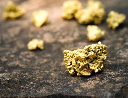 أسعار الذهب اليوم السبت 25 فبراير 2023