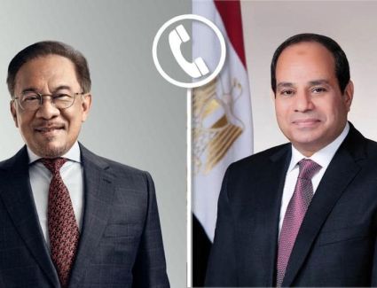 الرئيس السيسي يتلقى اتصالًا مرئيًا من رئيس وزراء جمهورية ماليزيا