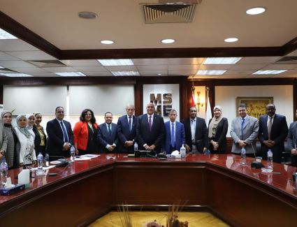 باسل رحمي يستقبل وفد من صندوق النقد العربي لبحث سبل التعاون المشترك لدعم المشروعات الصغيرة