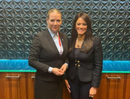 "المشاط" تلتقي وزير الدولة ونائبة الوزير للتعاون الدولي بمملكة السويد