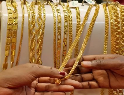 تعرف علي أسعار الذهب اليوم الأحد 12 مارس 2023