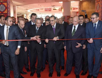 رئيس الوزراء يشهد افتتاح معرض "أهلاً رمضان"