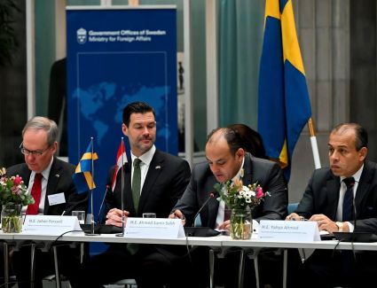 وزير التجارة والصناعة يقوم بزيارة لشركة ايريكسون العالمية ومجموعة  Ahlens لسلاسل السوبر ماركت