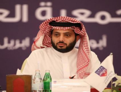 آل الشيخ يُعلن تبرعه بكامل الأموال والهدايا المستردة من الأهلي لـ"تحيا مصر"