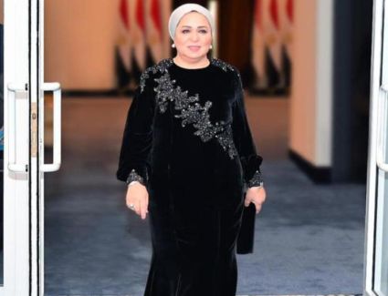 قرينة الرئيس تتقدم بالتهنئة إلى أمهات مصر في عيدهن